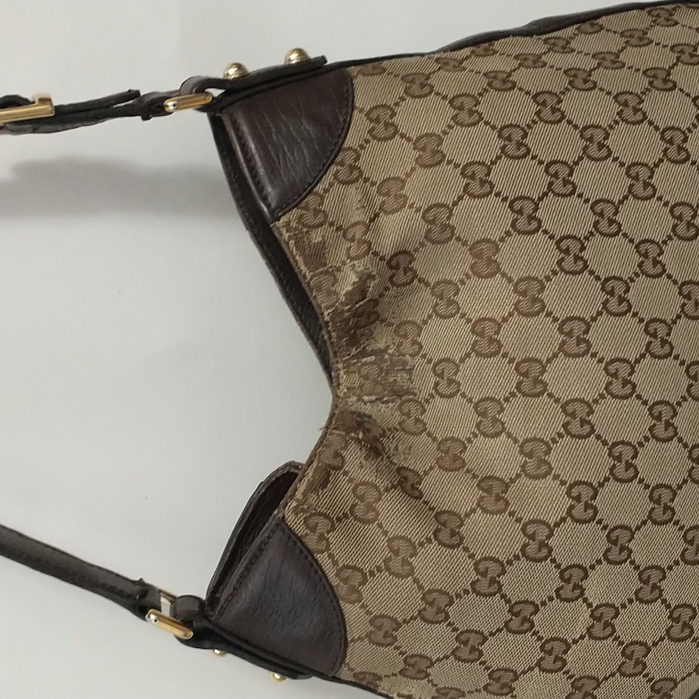 💯 Authentic GUCCI Brown and Cream GG Monogram Canvas Shoulder Bag - Picture 14 of 16